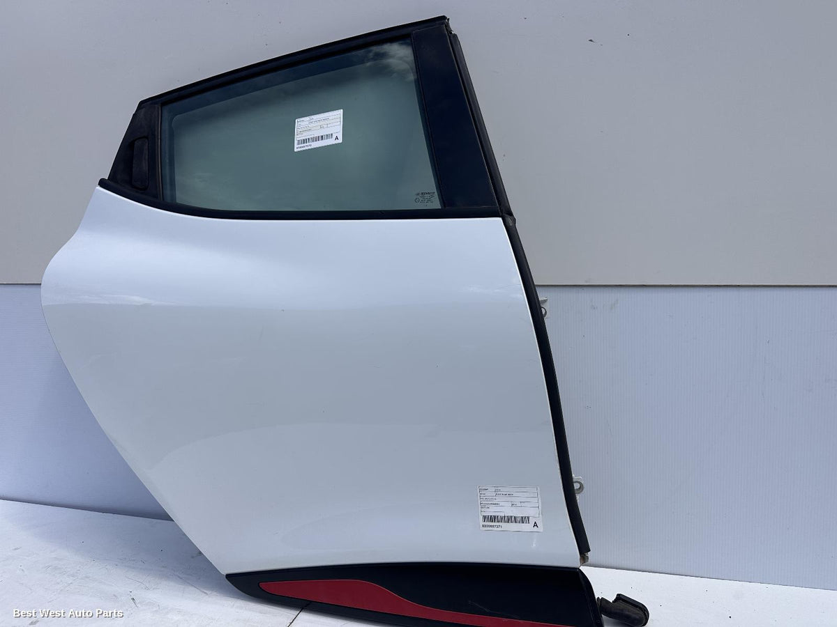 2014 RENAULT CLIO RIGHT_REAR_DOOR_SLIDING