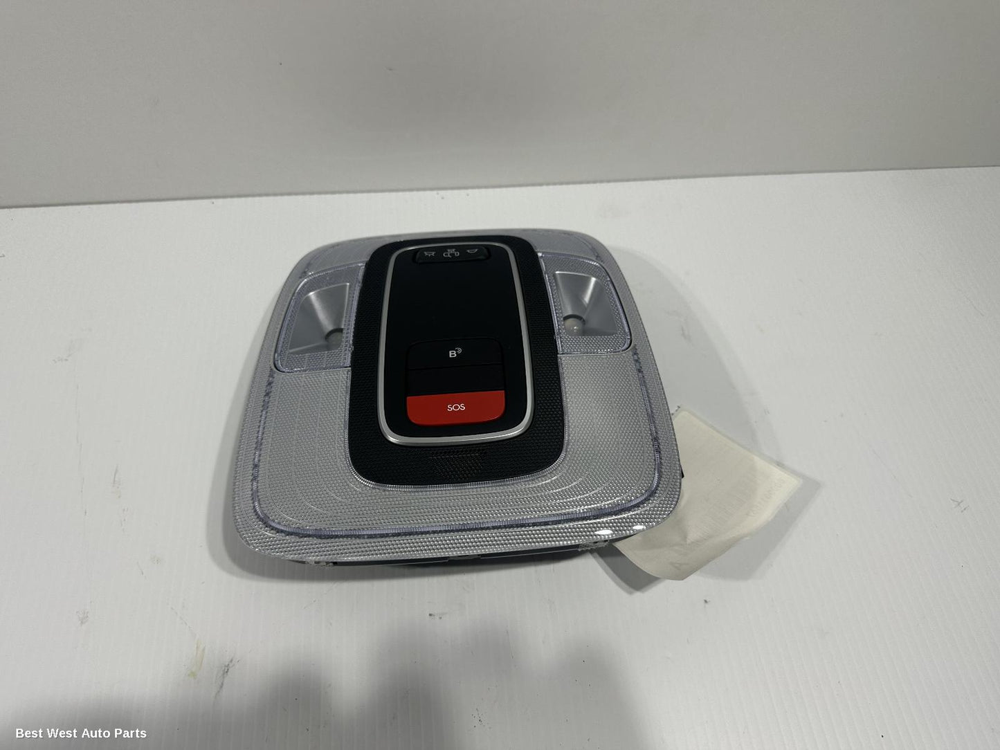 2025 HYUNDAI KONA Courtesy Light