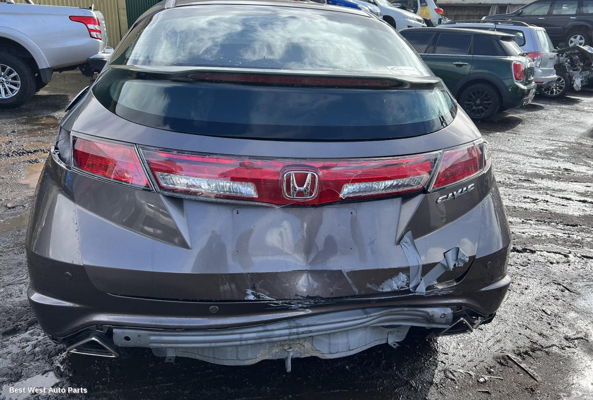 2011 HONDA CIVIC Left Guard