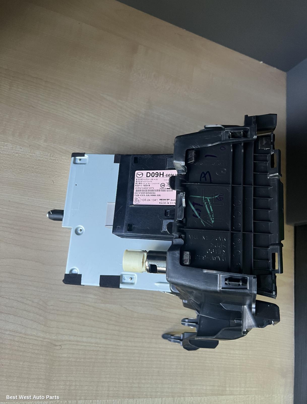 2016 MAZDA CX3 Radio/Cd/Dvd/Sat/Tv
