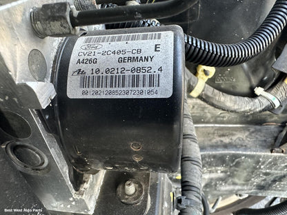 2013 FORD FIESTA Right Guard