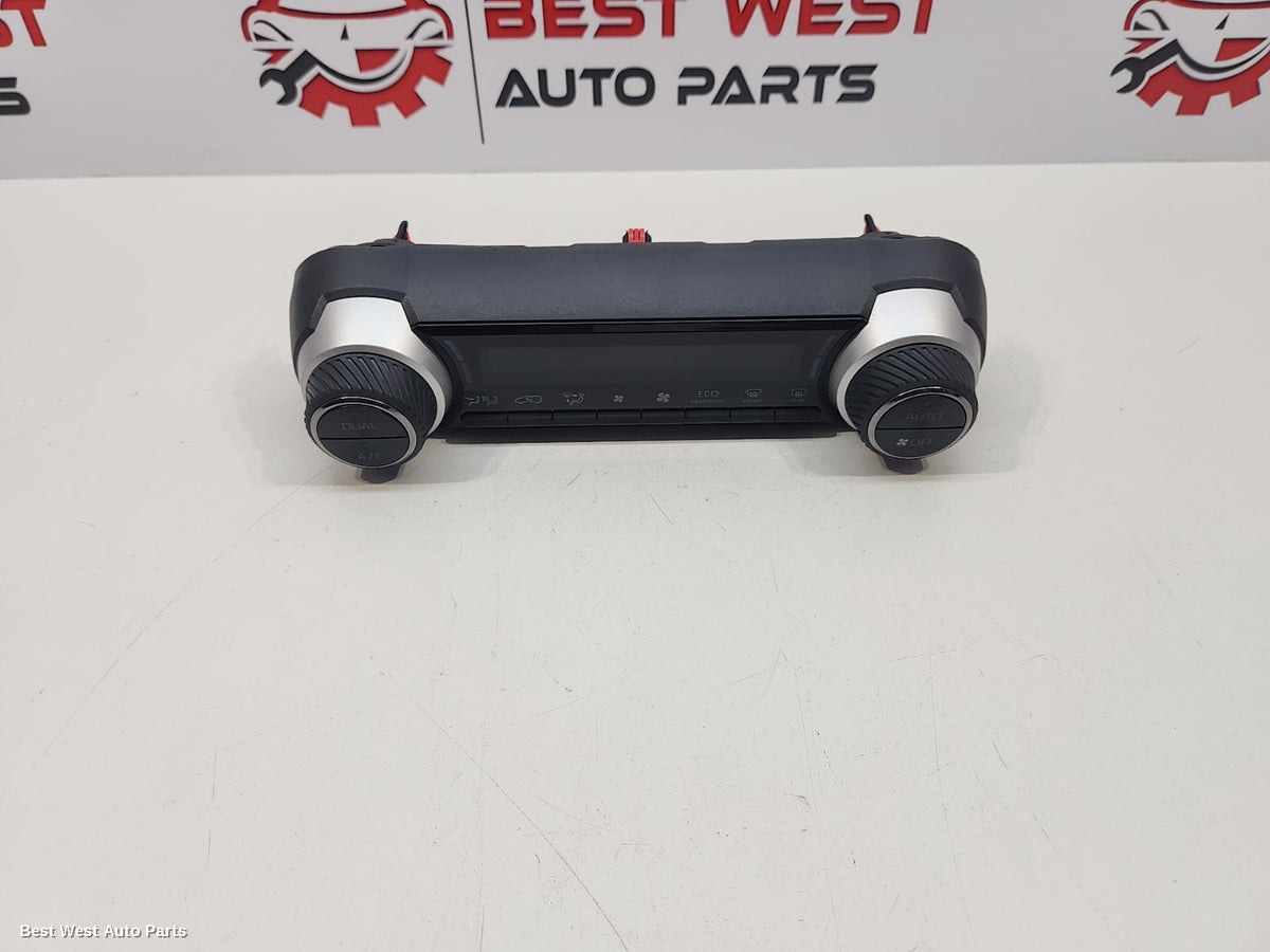 2024 TOYOTA RAV4 Heater/Ac Controls