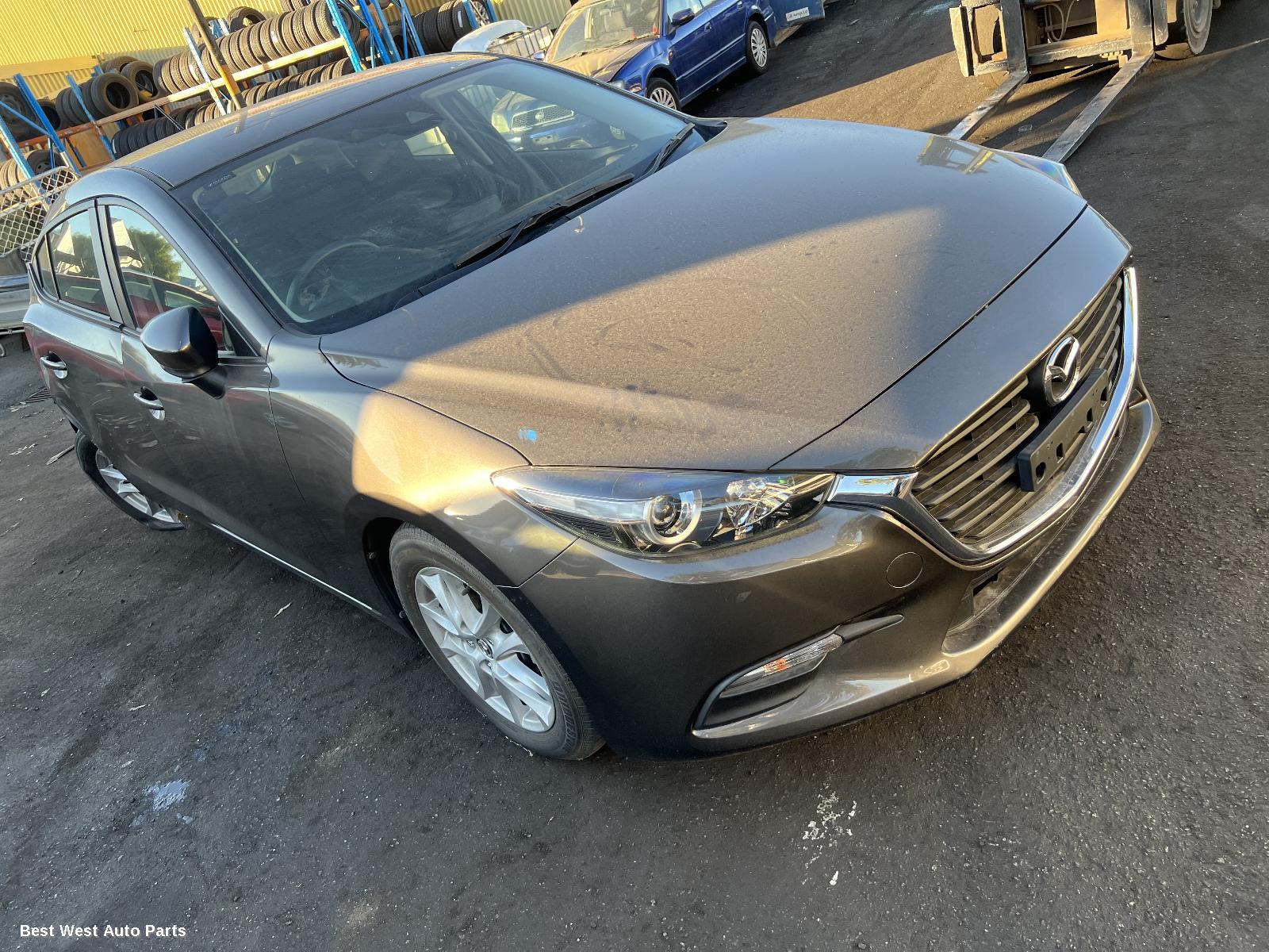 2018 MAZDA 3 Right Headlamp