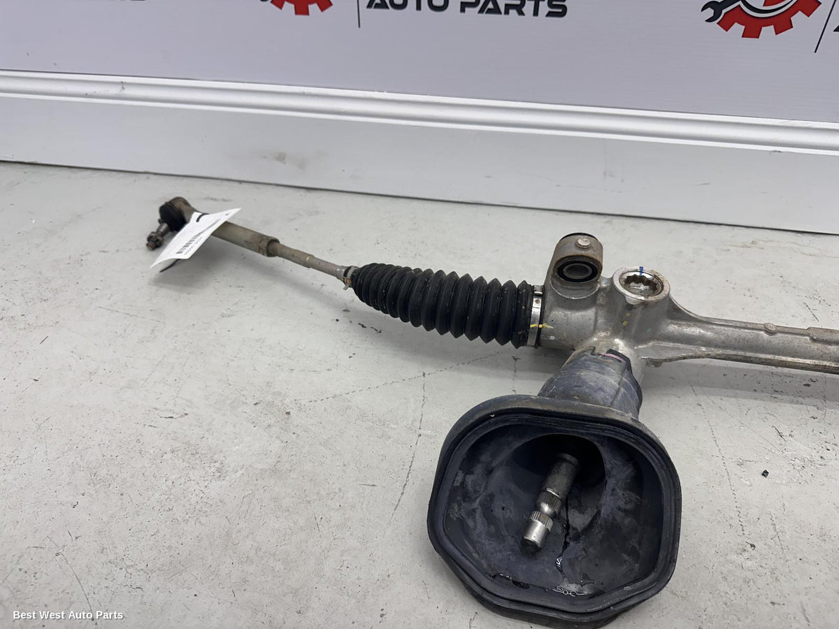 2017 TOYOTA COROLLA Steering Box/Rack