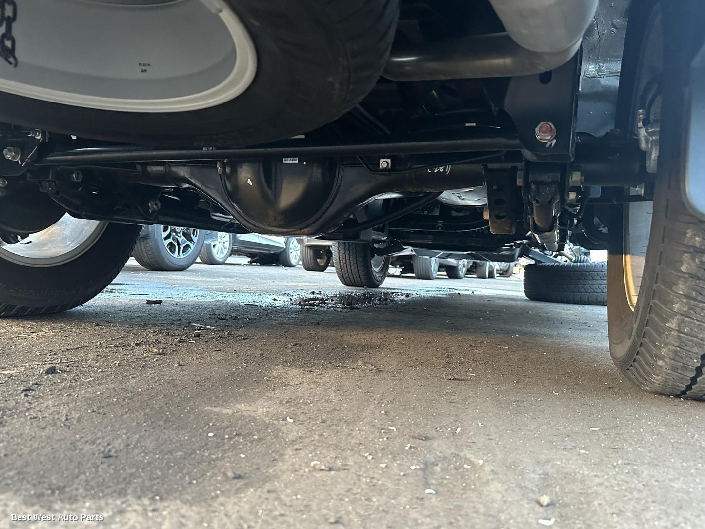 2025 MITSUBISHI PAJERO Exhaust System
