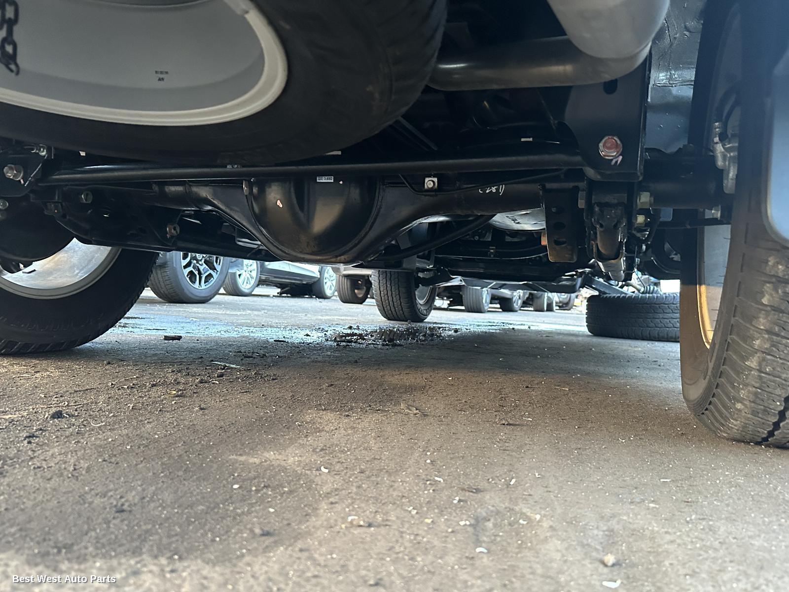 2025 MITSUBISHI PAJERO Exhaust System