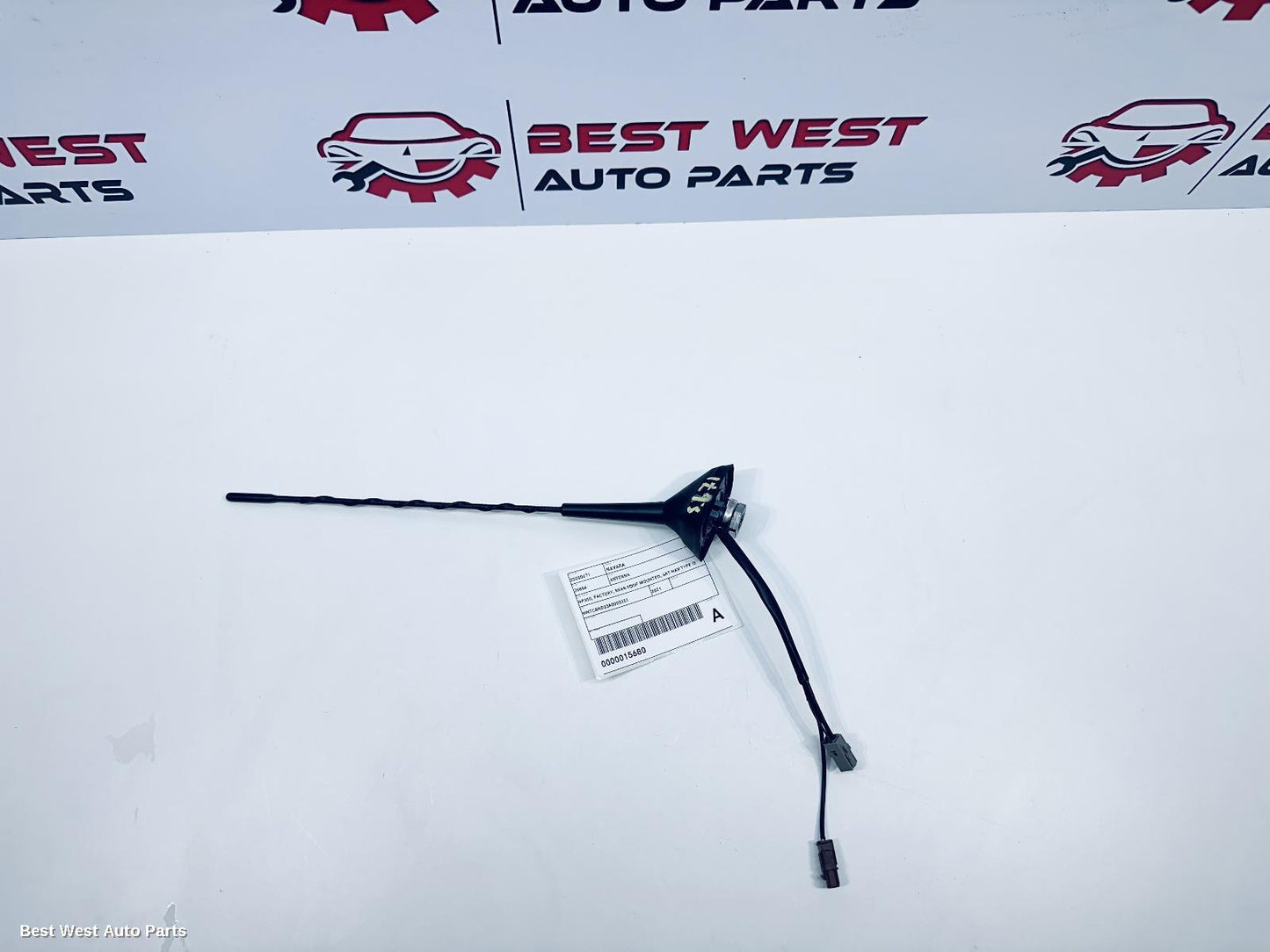 2021 NISSAN NAVARA Antenna