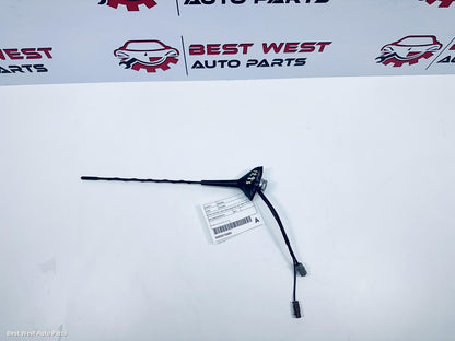 2021 NISSAN NAVARA Antenna