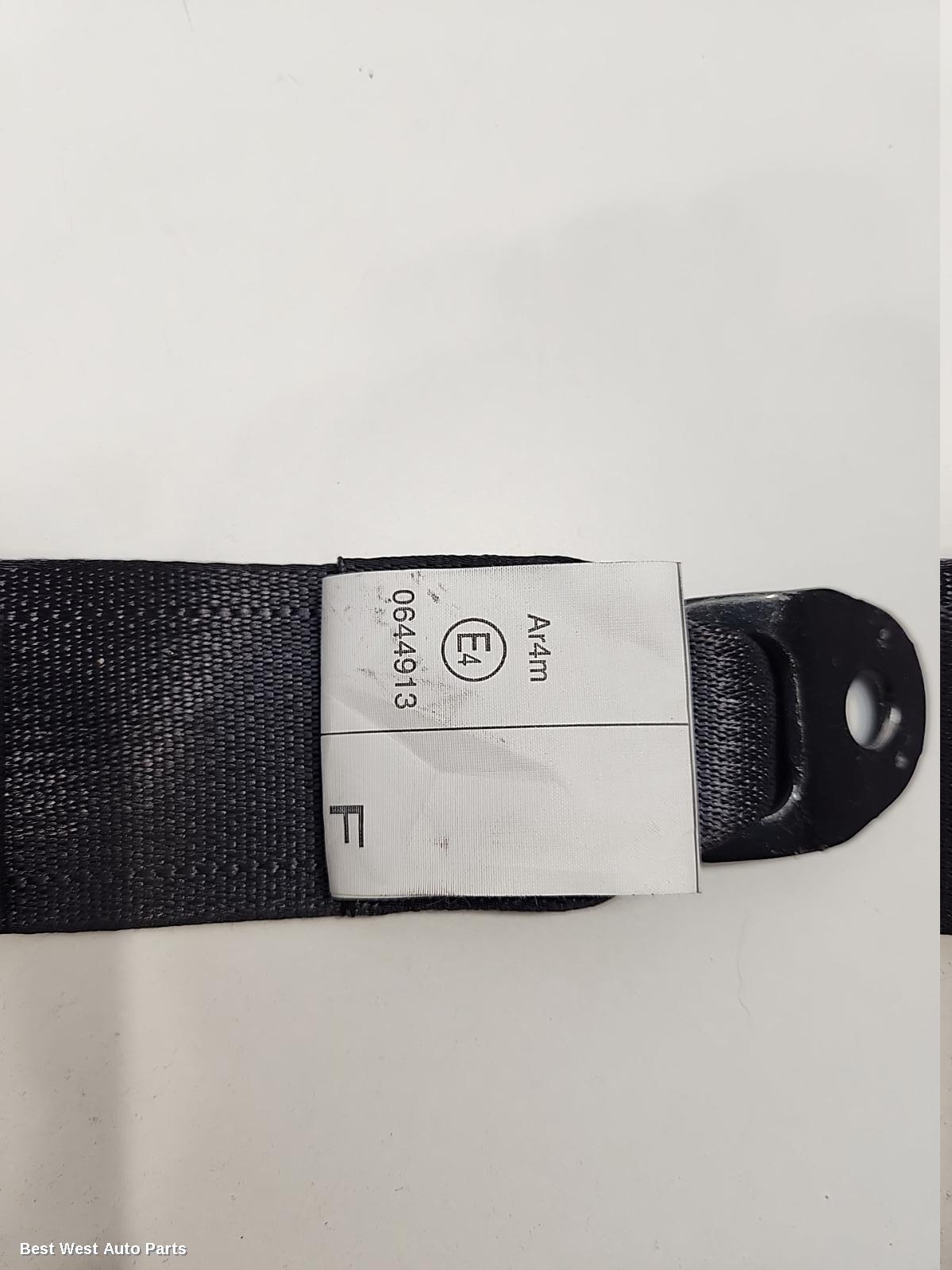 2018 SUBARU XV Seatbelt/Stalk