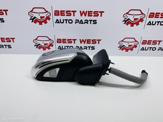 2008 NISSAN NAVARA Right Door Mirror