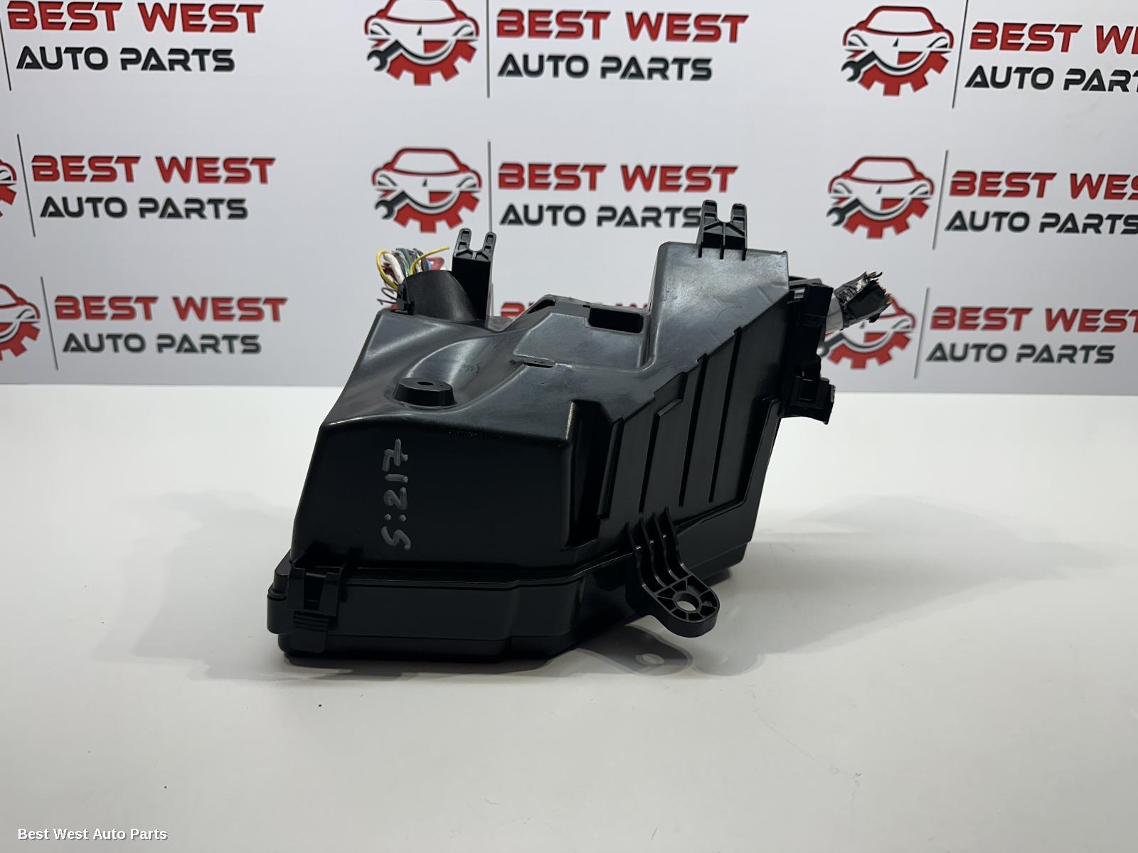 2023 MITSUBISHI OUTLANDER Fuse Box