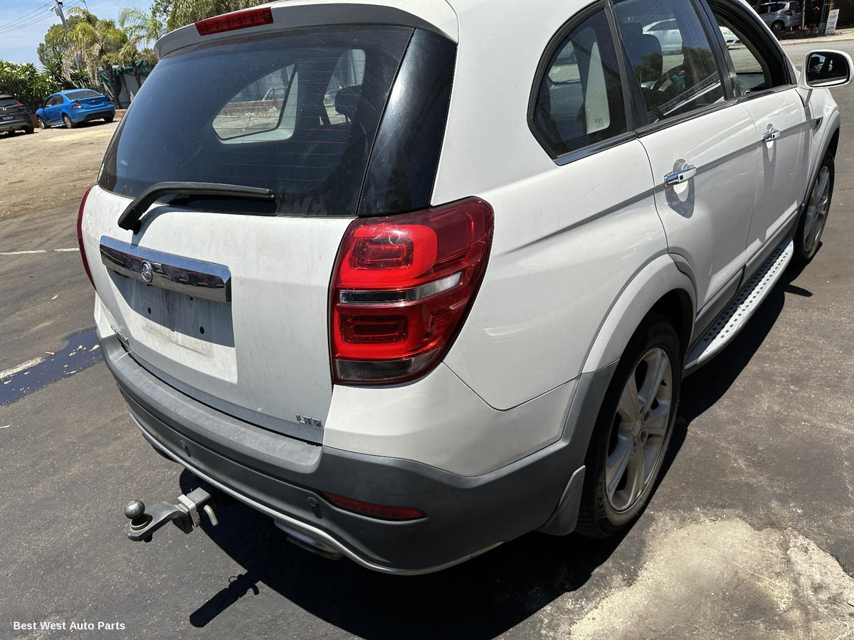 2014 HOLDEN CAPTIVA Left Taillight