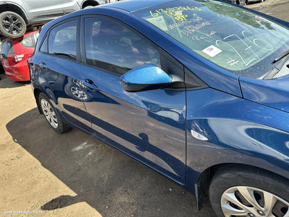2014 HYUNDAI I30 Right Door Mirror