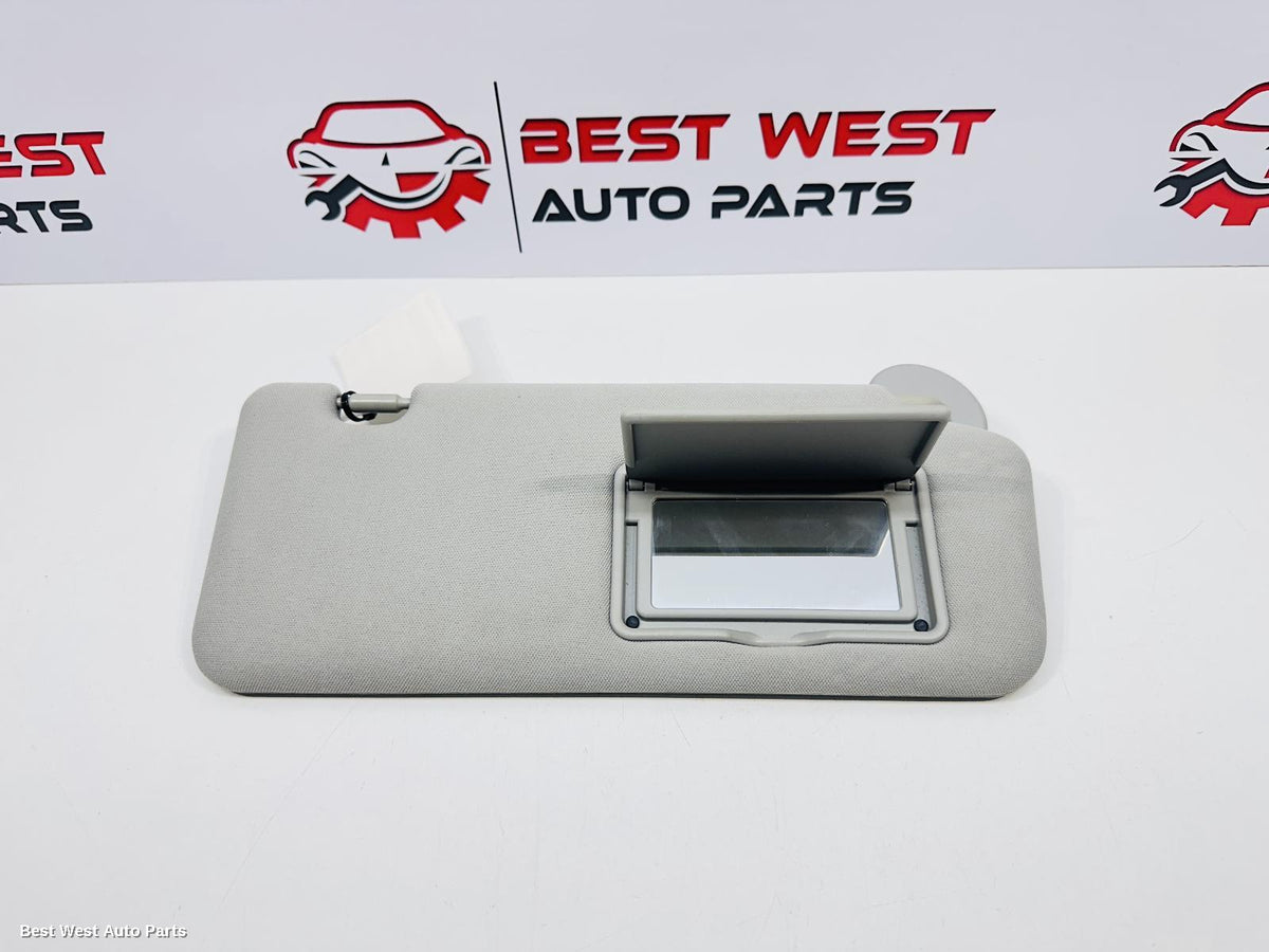 2022 TOYOTA KLUGER Sunvisor