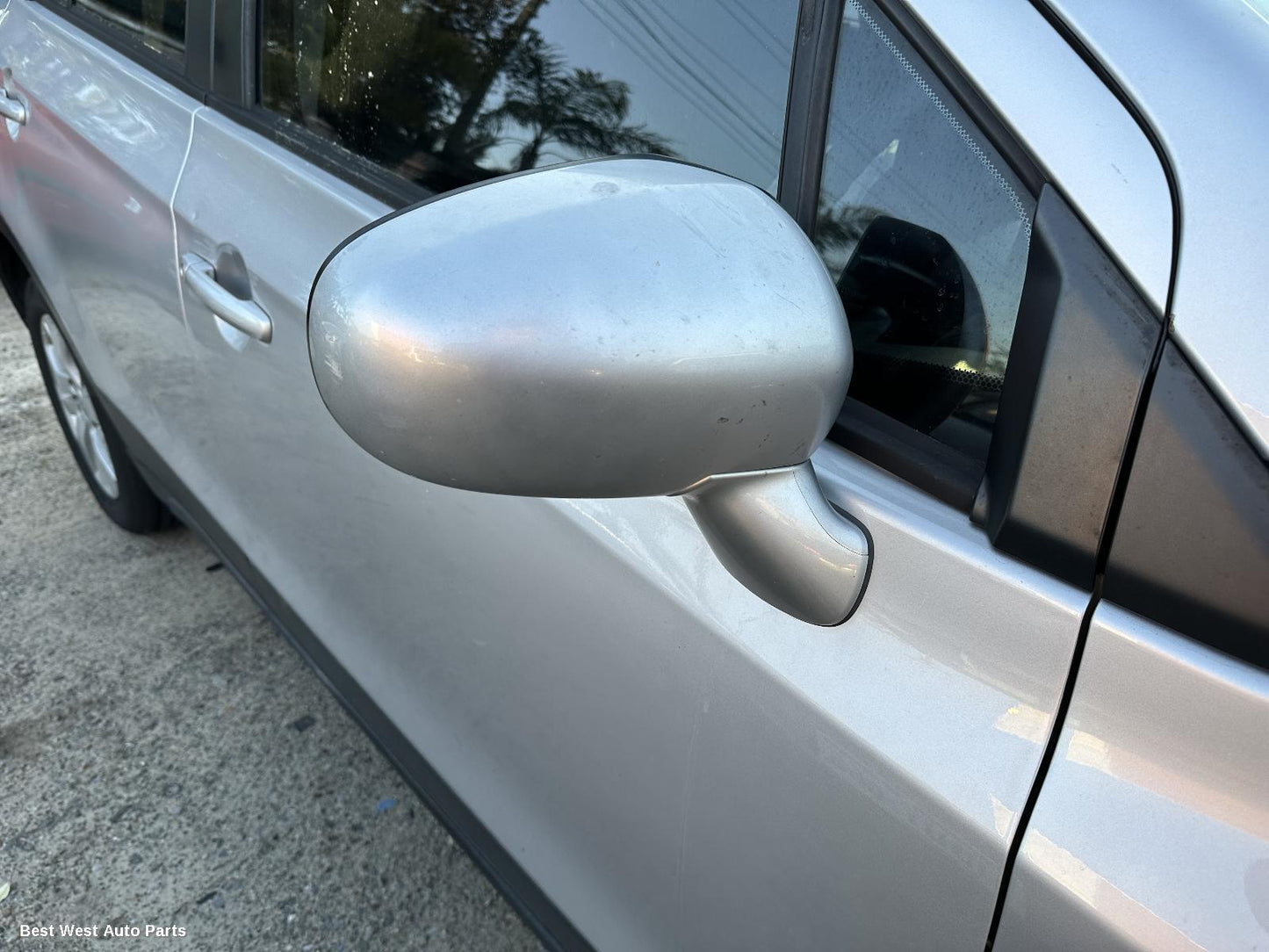 2016 SUZUKI S-CROSS Washer Bottle