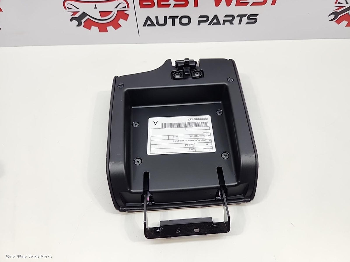 2023 MAZDA BT50 Console
