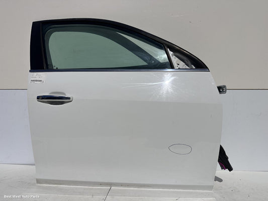 2015 HOLDEN MALIBU Right Front Door
