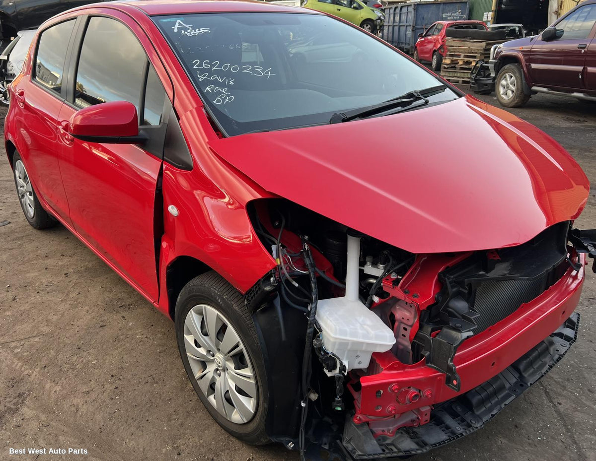 2016 TOYOTA YARIS Right Driveshaft