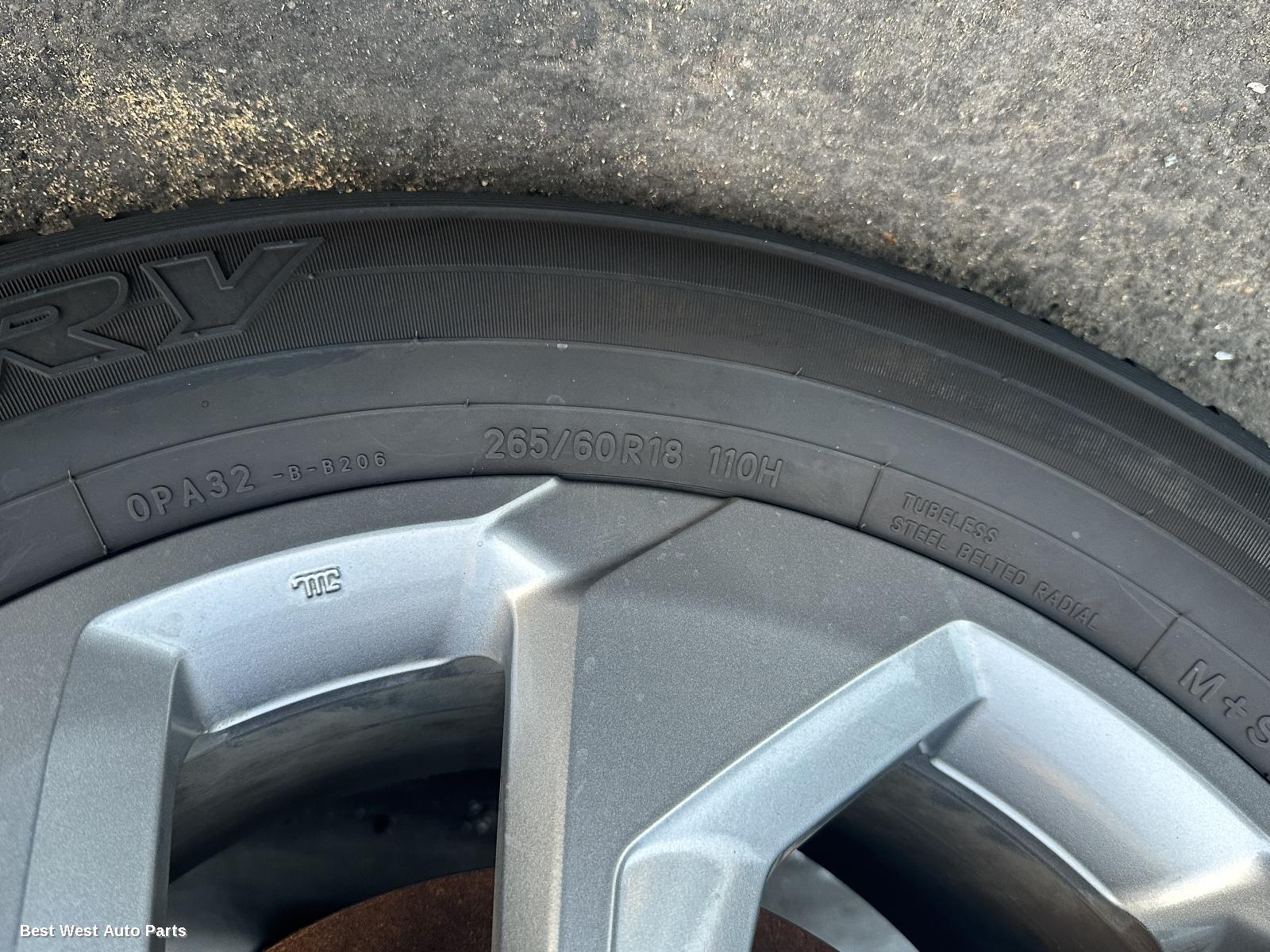 2025 MITSUBISHI PAJERO Wheel Mag