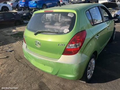 2011 HYUNDAI I20 RIGHT_REAR_DOOR_SLIDING