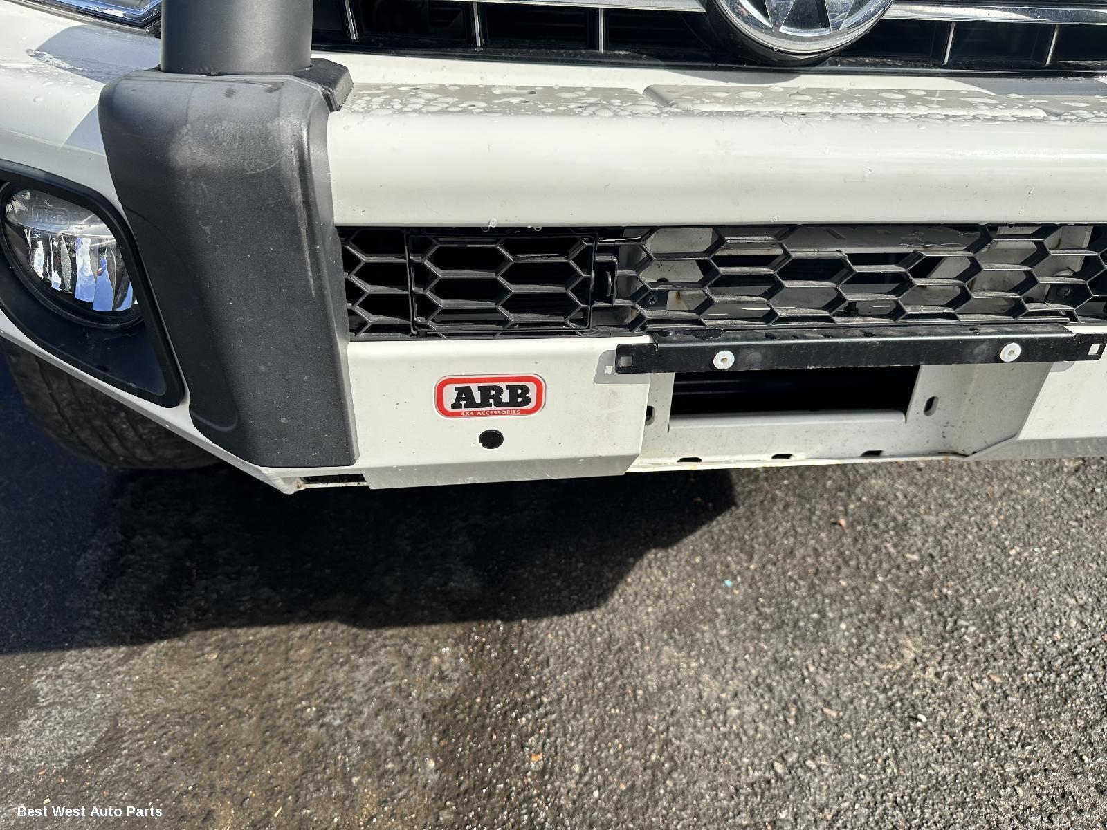 2018 VOLKSWAGEN AMAROK Front Bumper
