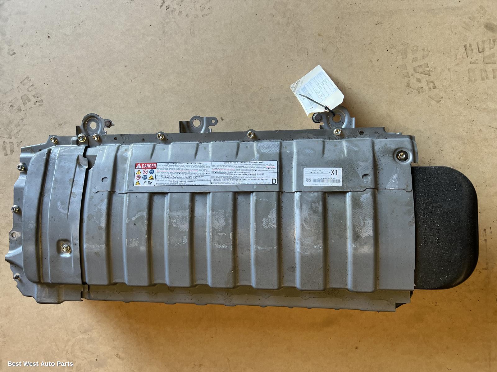 2021 TOYOTA COROLLA Battery