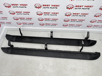 2025 TOYOTA HILUX Side Step/Skirt
