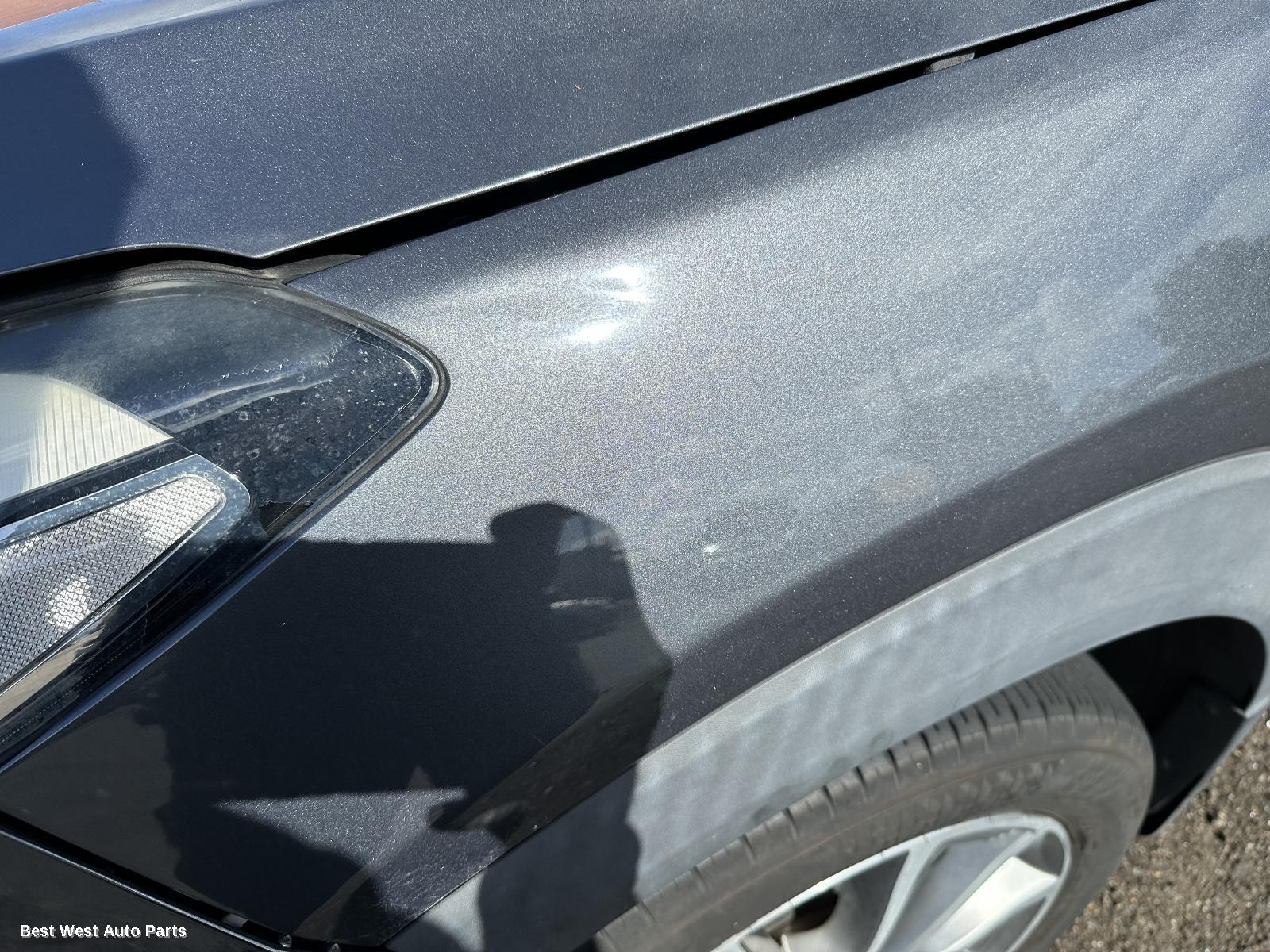 2018 HYUNDAI TUCSON Right Front Door Window