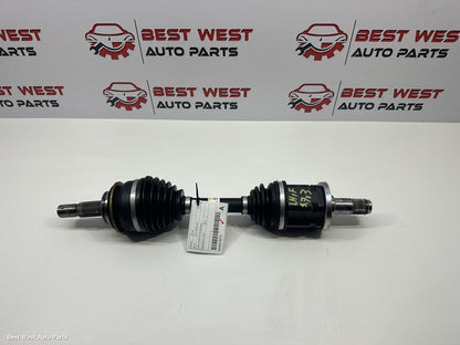 2024 TOYOTA HILUX Left Driveshaft