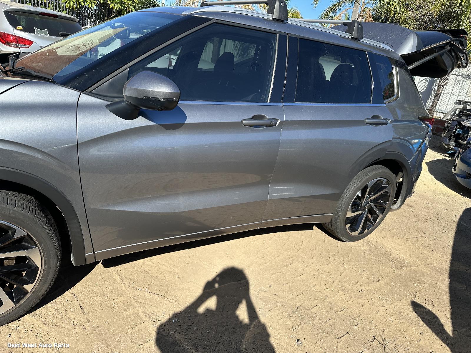2022 MITSUBISHI OUTLANDER Left Rear Door/Sliding