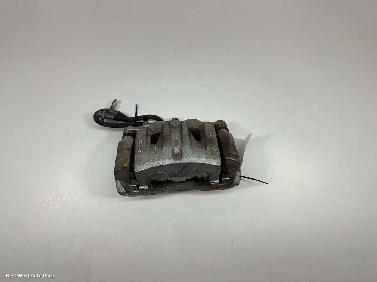 2022 TOYOTA KLUGER Caliper