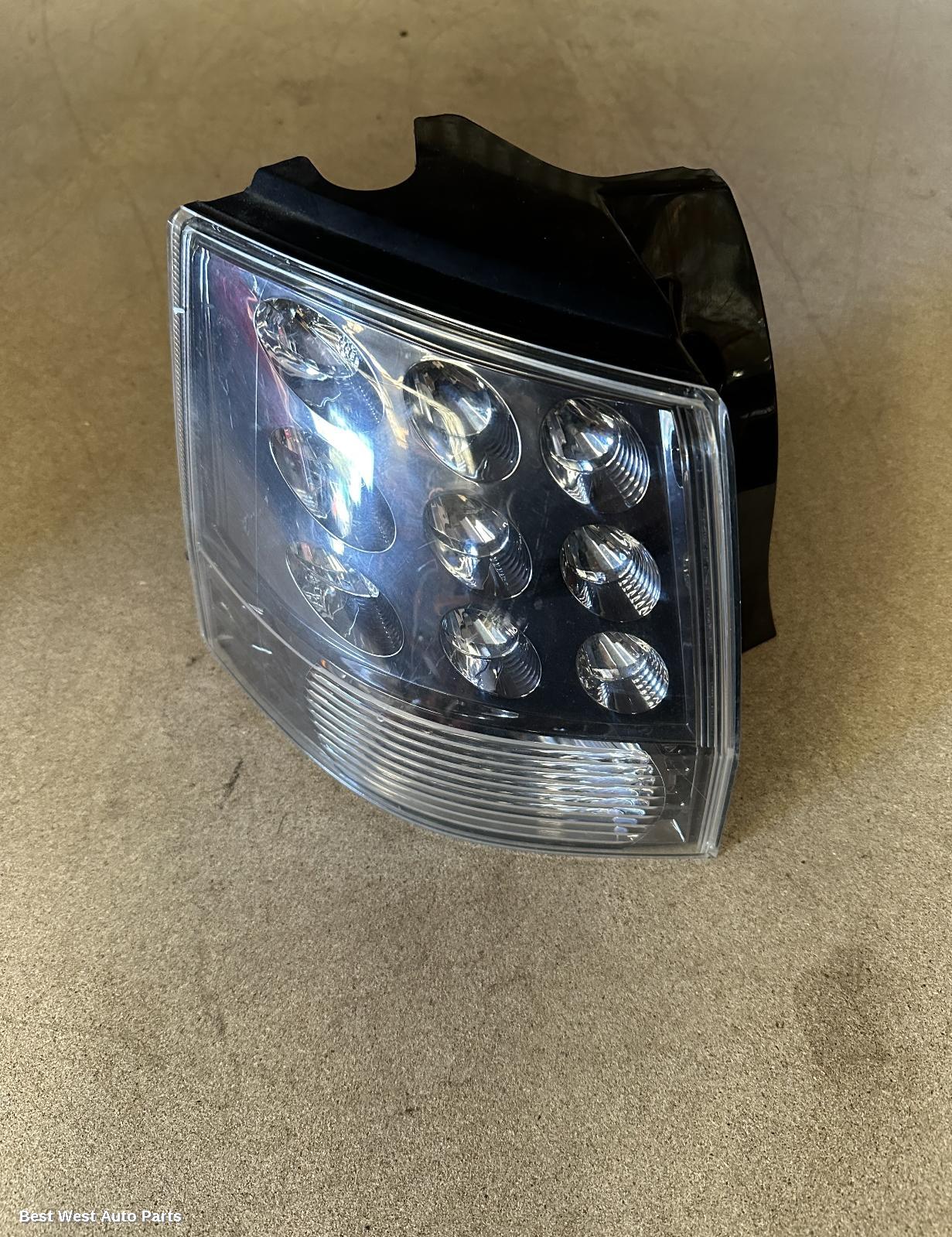2011 MITSUBISHI OUTLANDER Left Taillight