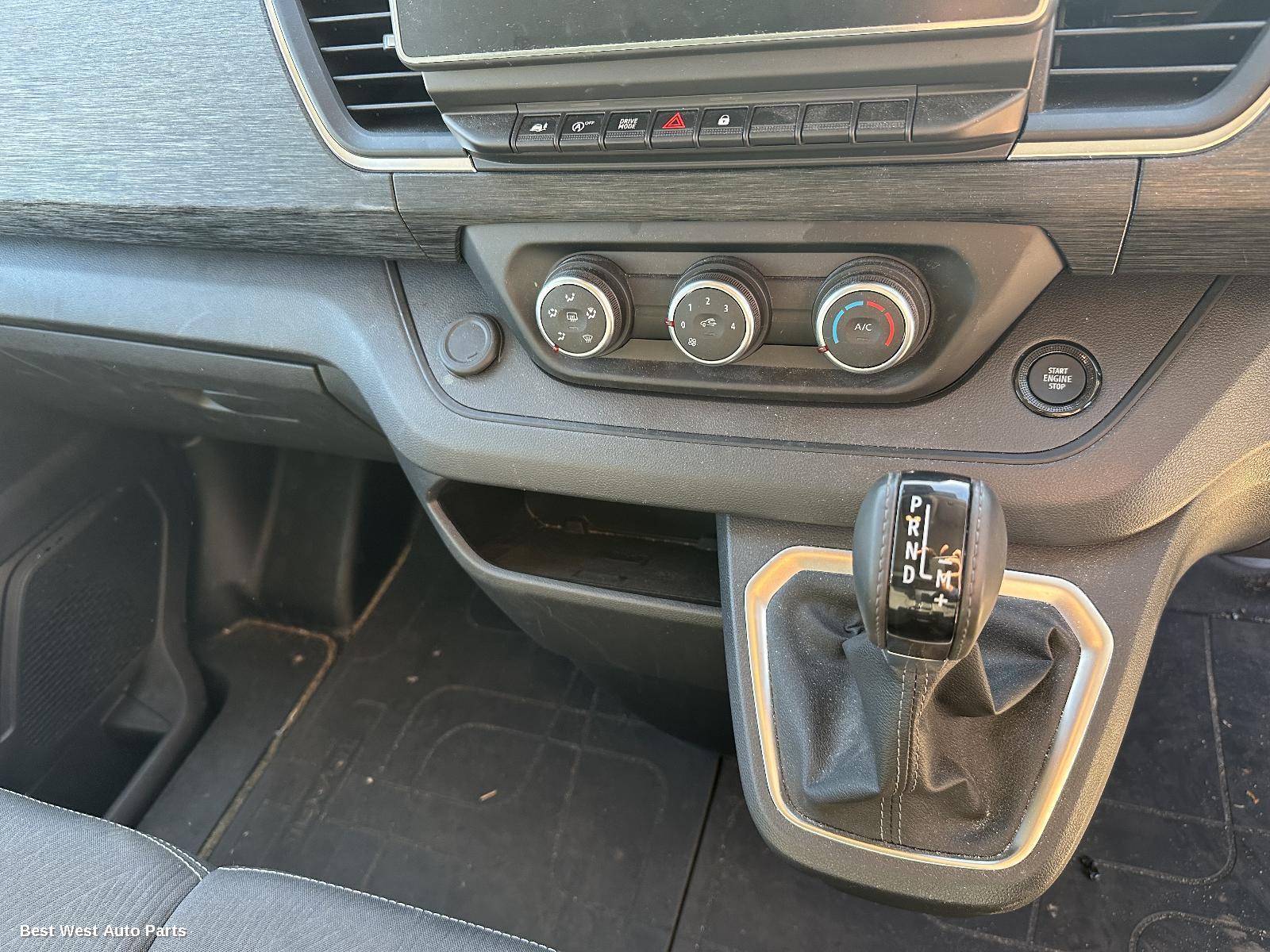 2024 RENAULT TRAFIC Heater/Ac Controls