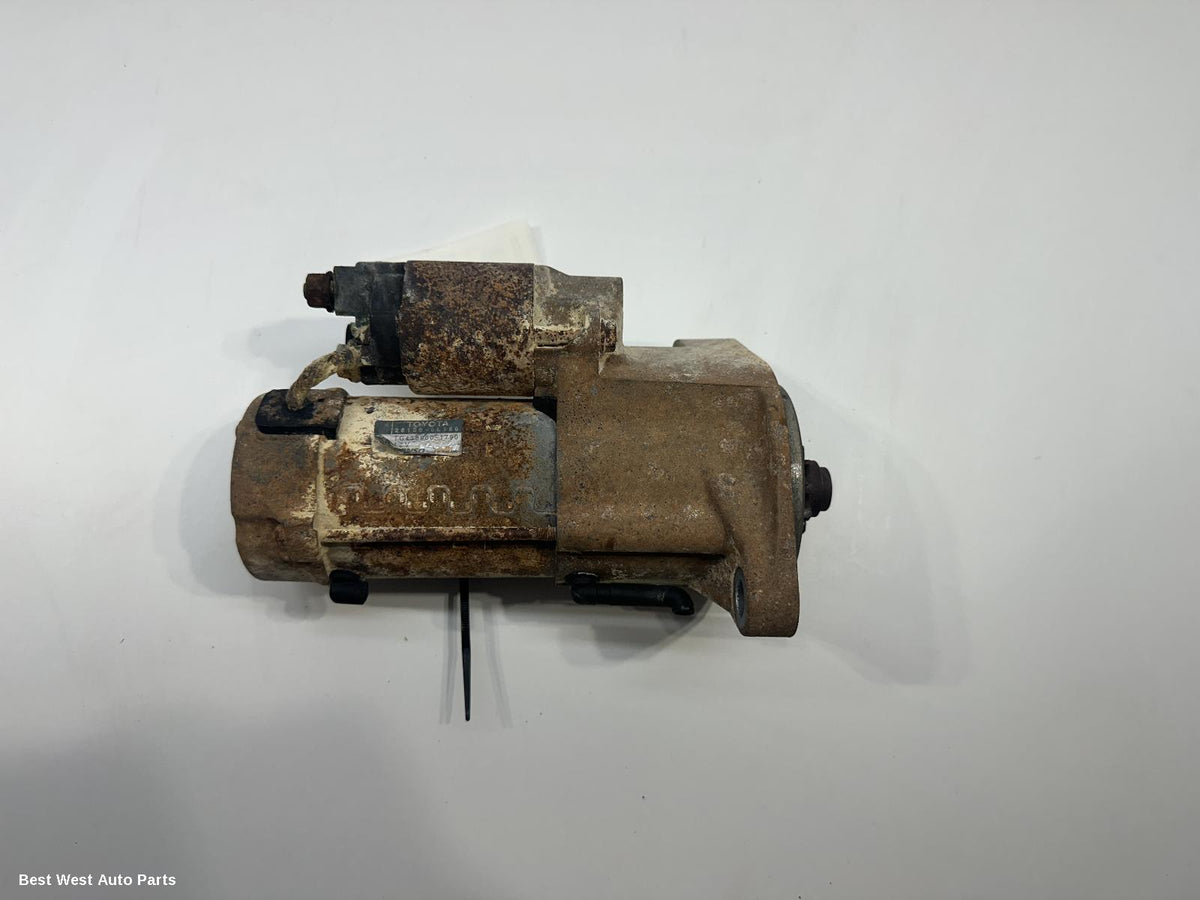 2019 TOYOTA HILUX Starter
