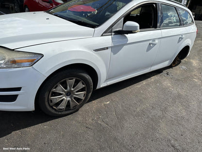 2013 FORD MONDEO Radiator