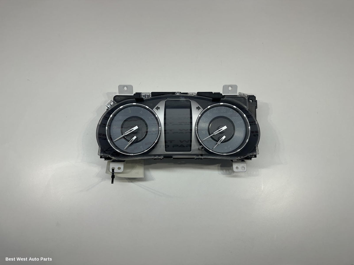 2024 TOYOTA HILUX Instrument Cluster