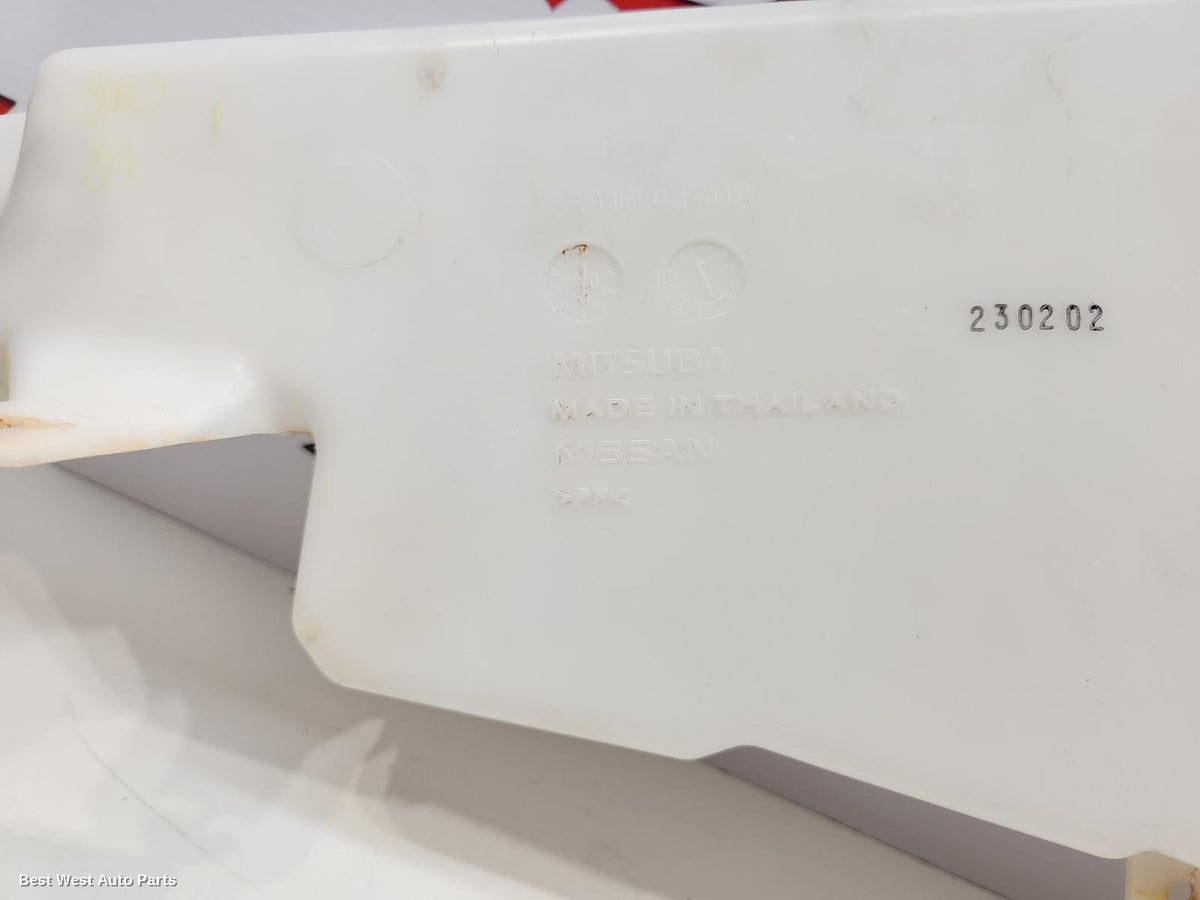 2023 NISSAN NAVARA Washer Bottle