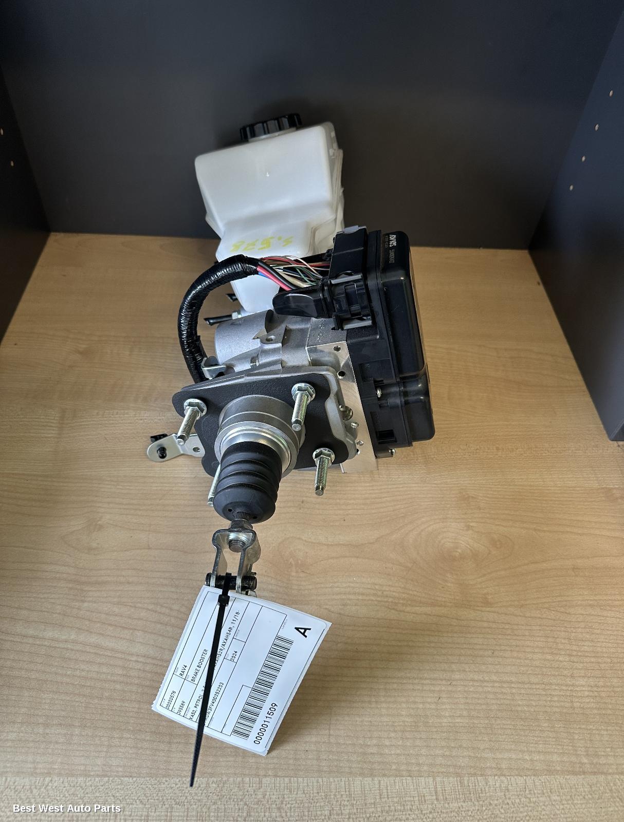 2024 TOYOTA RAV4 Brake Booster