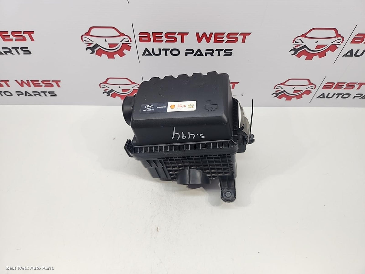 2017 HYUNDAI I30 Air Cleaner/Box
