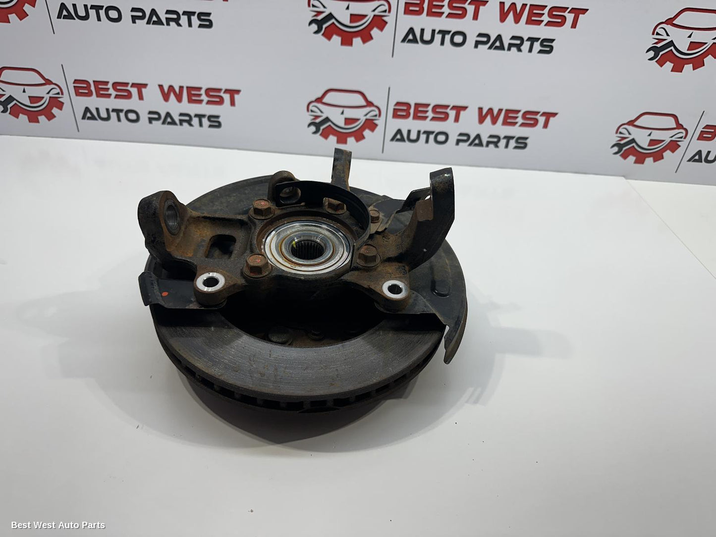 2021 MITSUBISHI TRITON Right Front Hub Assembly