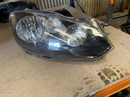 2011 VOLKSWAGEN GOLF Right Headlamp
