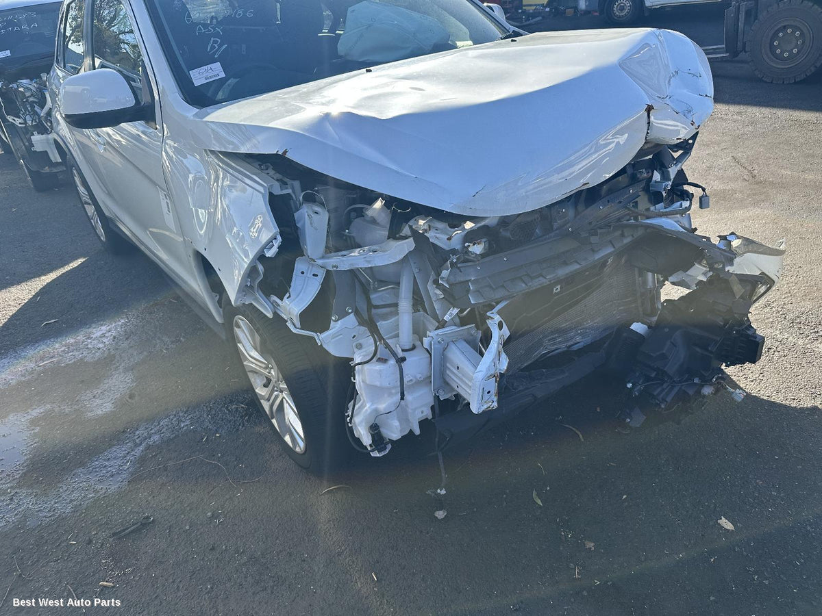 2022 MITSUBISHI ASX Right Front Door Window