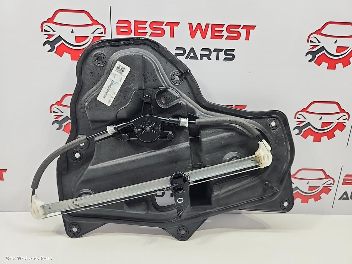 2016 MAZDA 3 Right Rear Wnd Reg/Motor