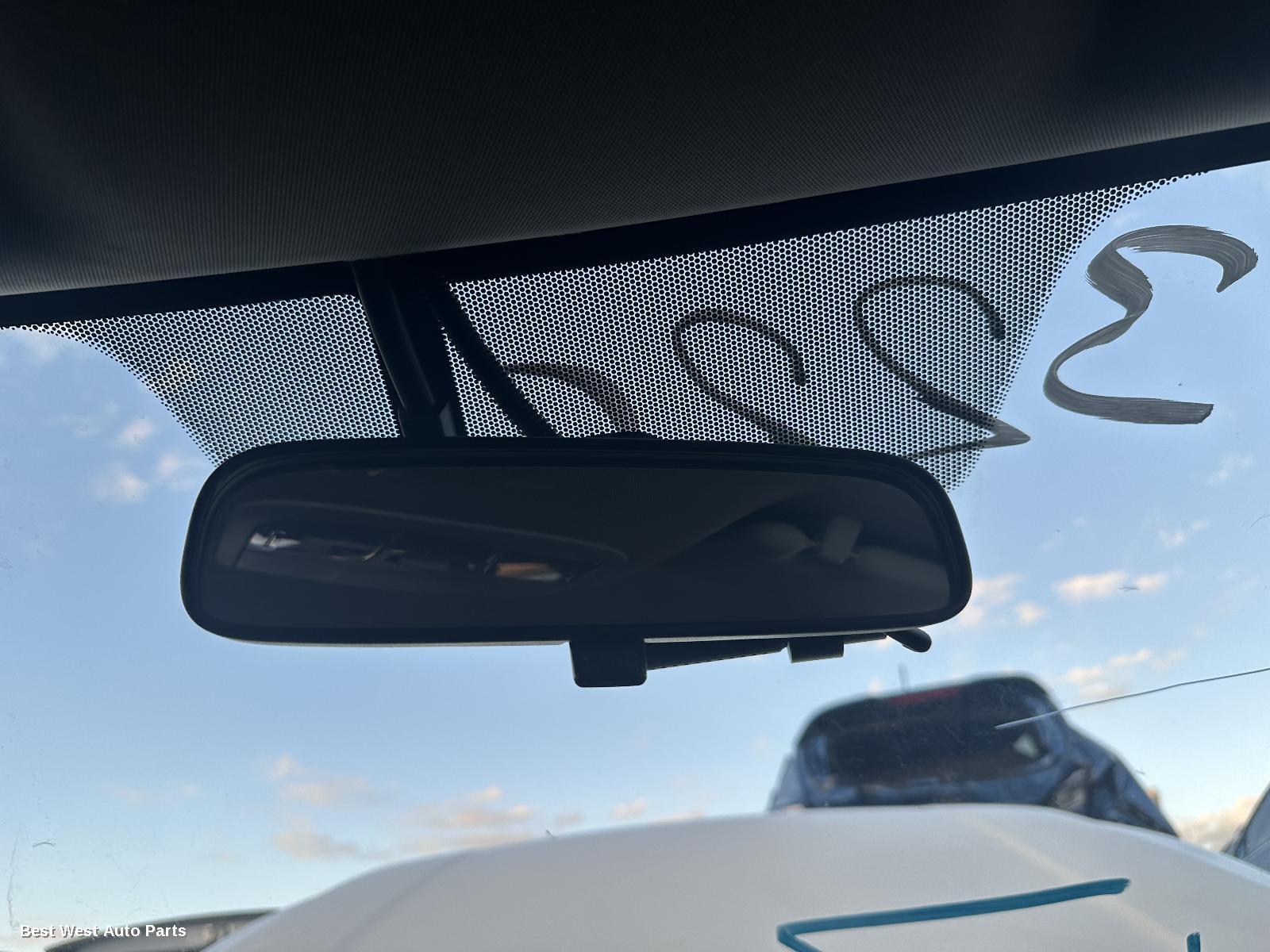 2025 MITSUBISHI PAJERO Interior Mirror