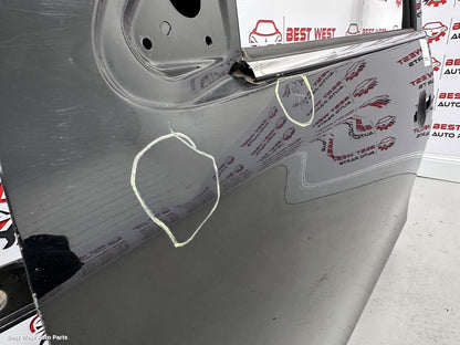 2019 MITSUBISHI PAJERO Left Front Door