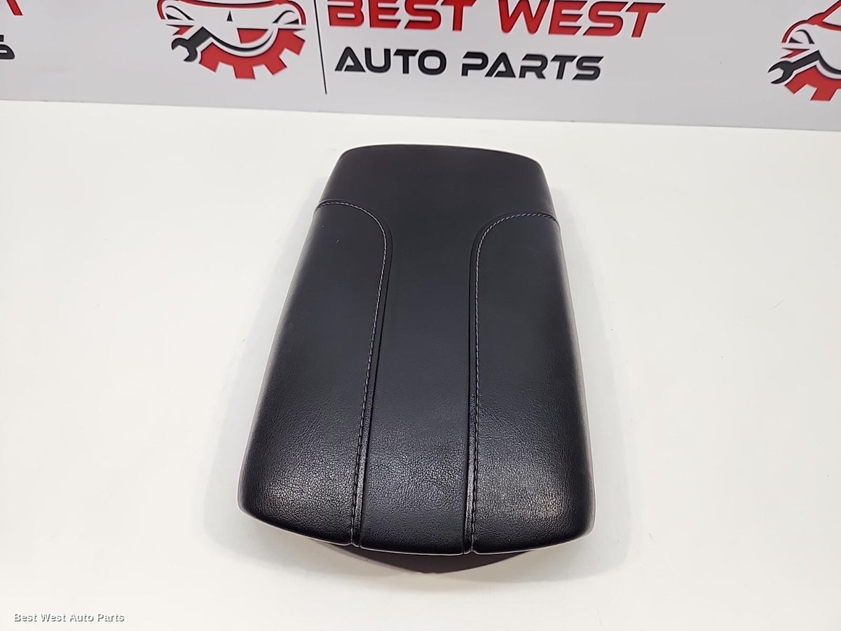 2020 NISSAN XTRAIL Console