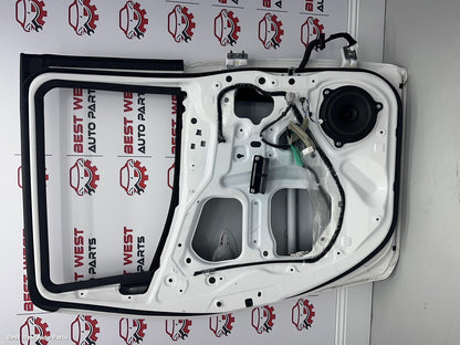 2024 NISSAN NAVARA Left Rear Door/Sliding