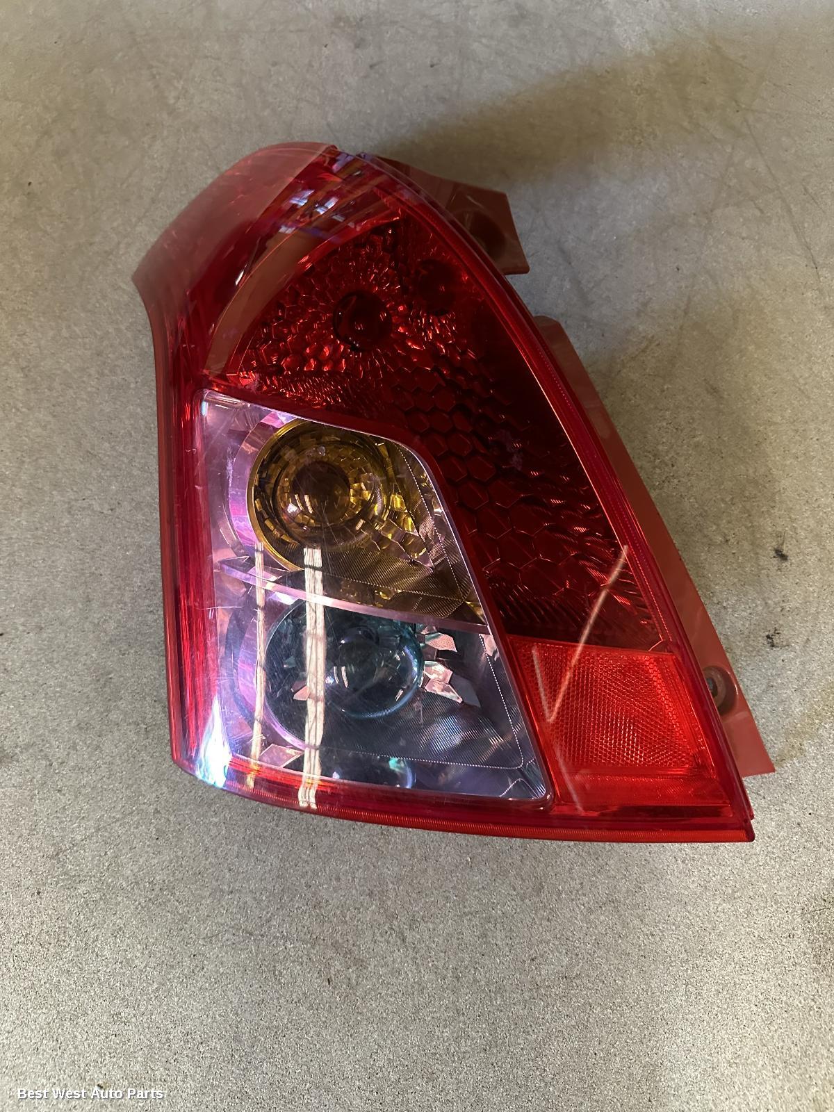 2010 SUZUKI SWIFT Left Taillight