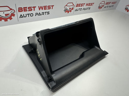 2024 TOYOTA HILUX Glove Box