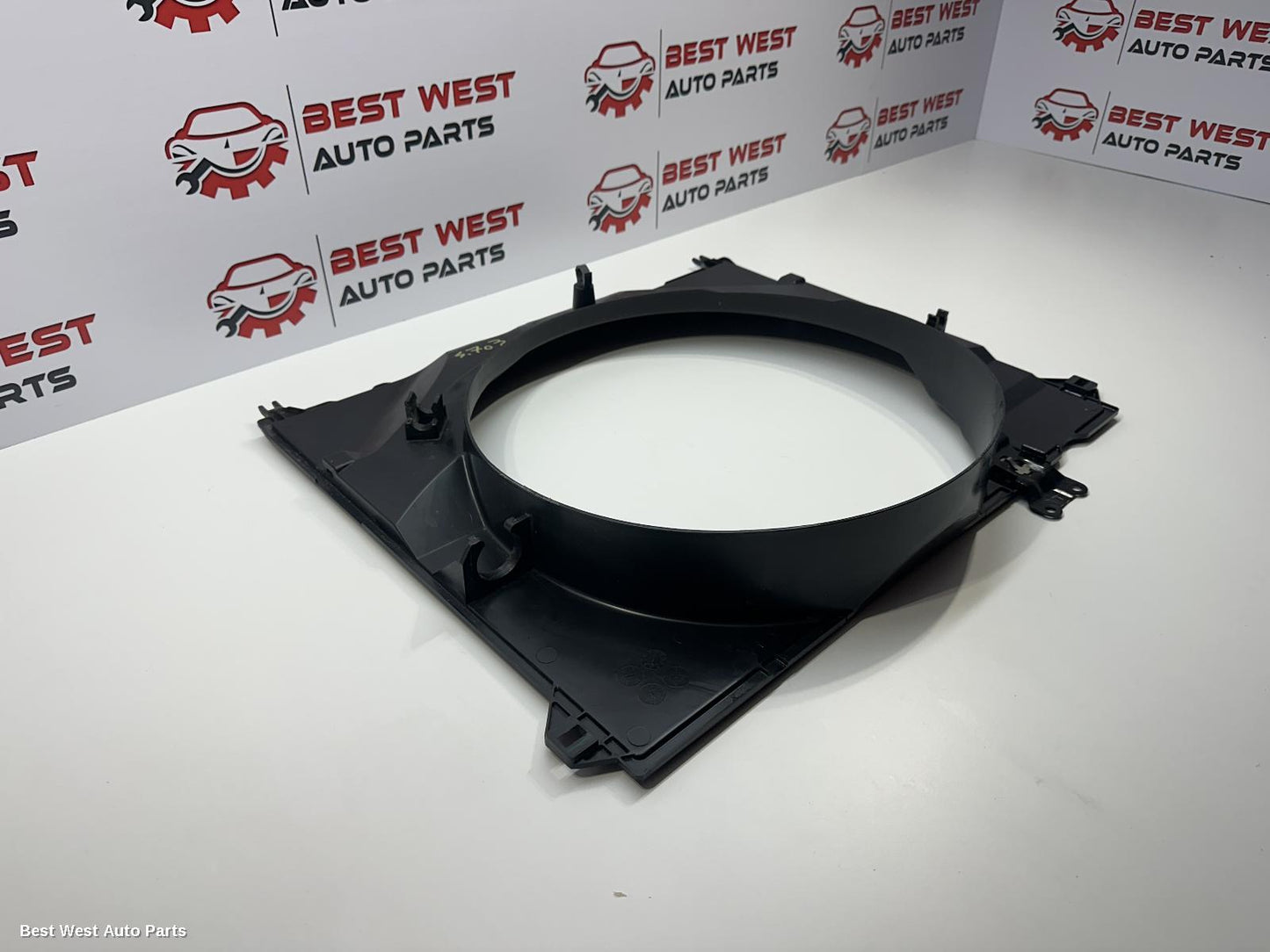 2024 TOYOTA HILUX Fan Shroud